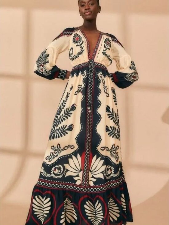 FARM Rio Dresses & Skirts - Absolutely stunning FARM Rio Passion Scarf Maxi Dress sz XS NWT